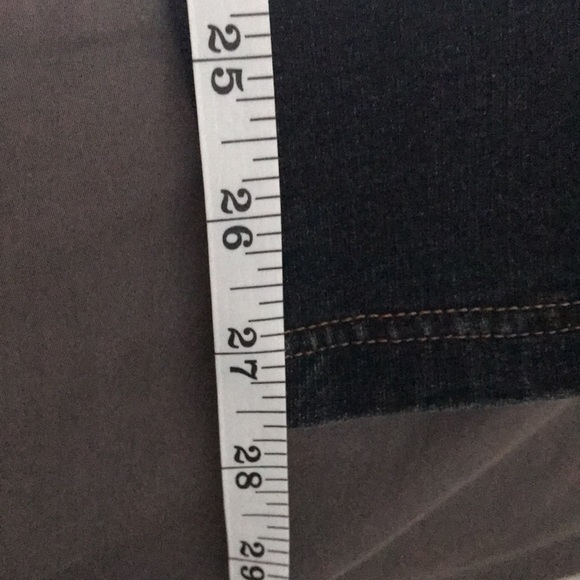 * SOLD *πHOLLISTER DARK WASH JEGGINGS SIZE 1 JUNIORSπ - Picture 8 of 12